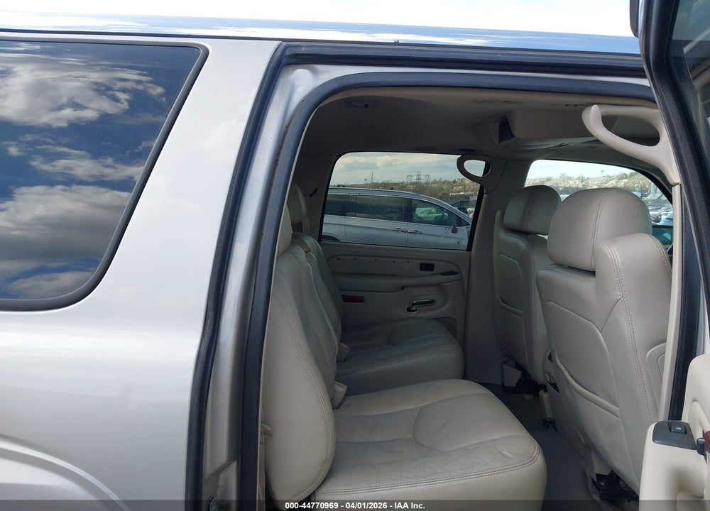 2005 CADILLAC ESCALADE ESV STANDARD VIN: 3GYFK66N75G107795