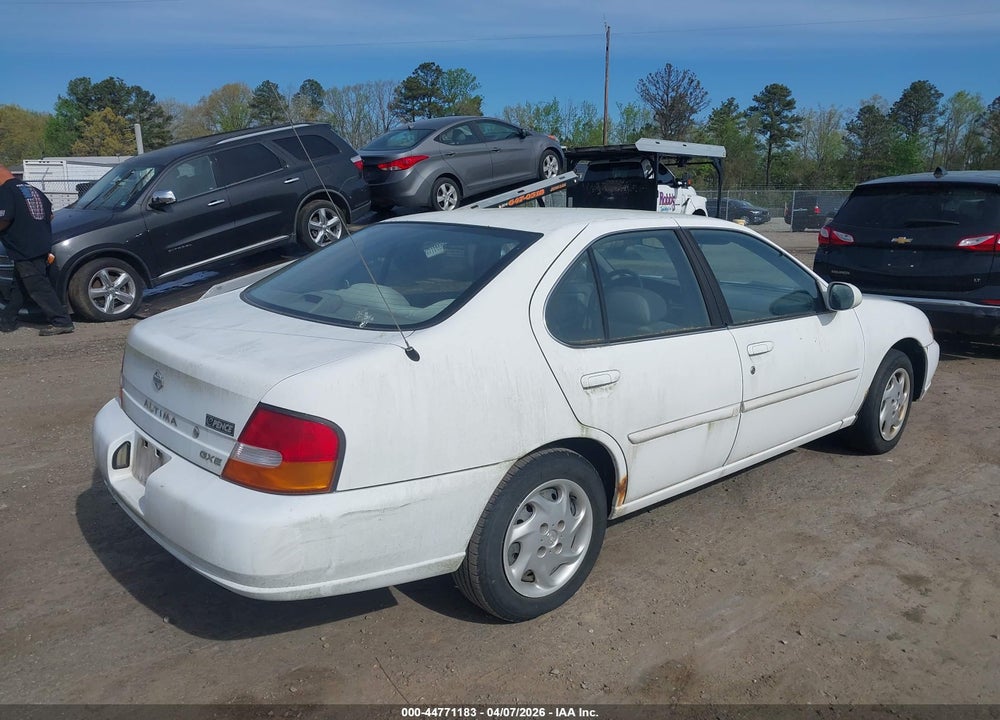 1998 NISSAN ALTIMA GLE/GXE/SE/XE VIN: 1N4DL01D7WC174543
