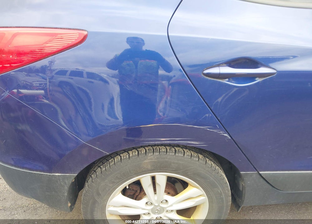 2013 HYUNDAI TUCSON GLS VIN: KM8JUCAC1DU598869