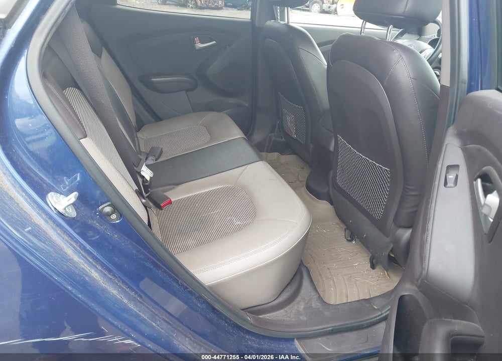 2013 HYUNDAI TUCSON GLS VIN: KM8JUCAC1DU598869