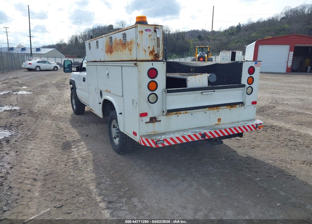 2007 CHEVROLET SILVERADO 2500HD CLASSIC WORK TRUCK VIN: 1GBHC24UX7E173769