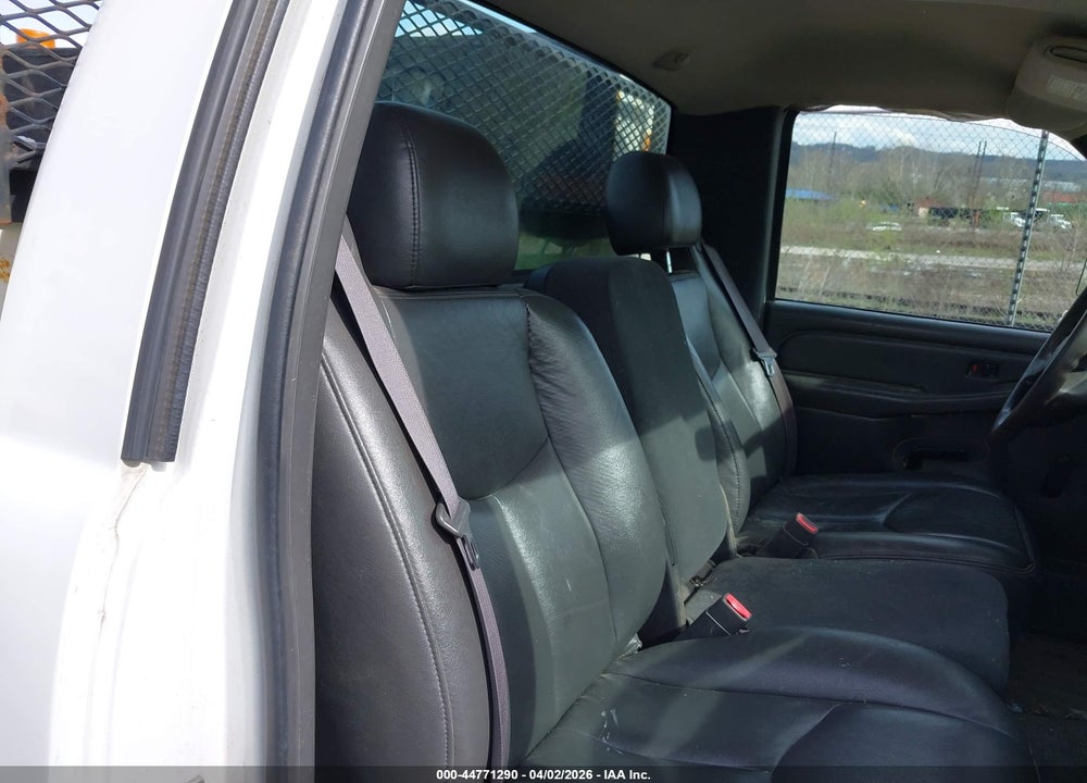 2007 CHEVROLET SILVERADO 2500HD CLASSIC WORK TRUCK VIN: 1GBHC24UX7E173769