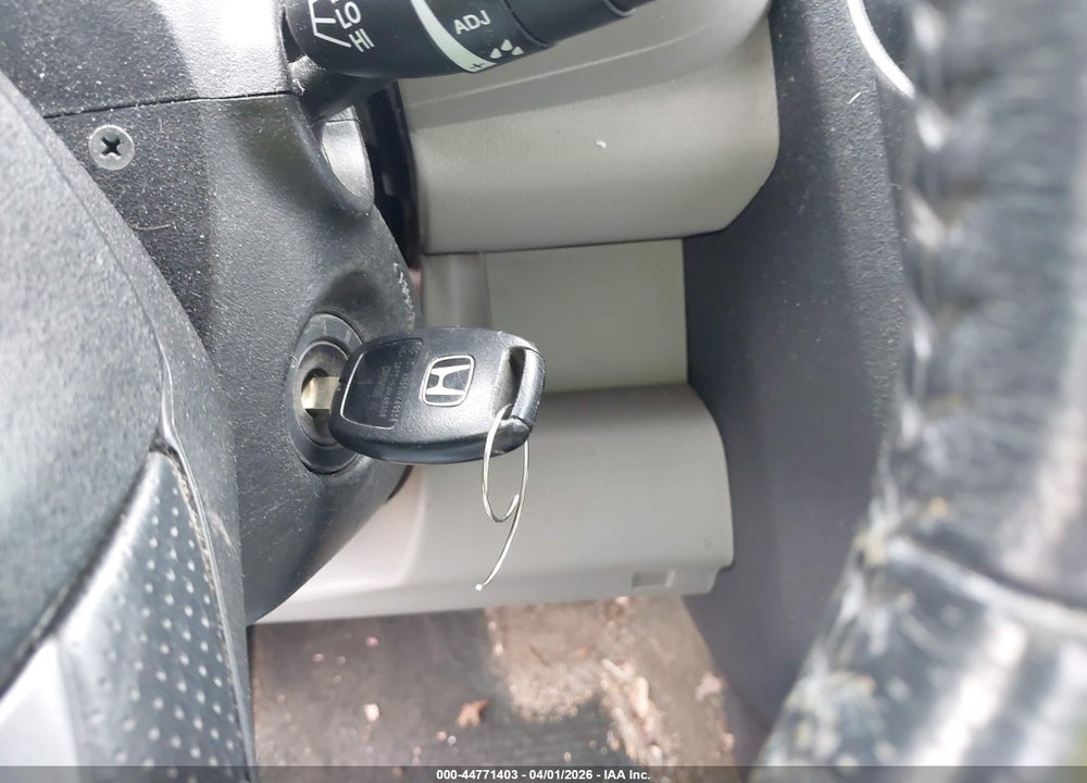 2015 HONDA PILOT TOURING VIN: 5FNYF4H95FB036966