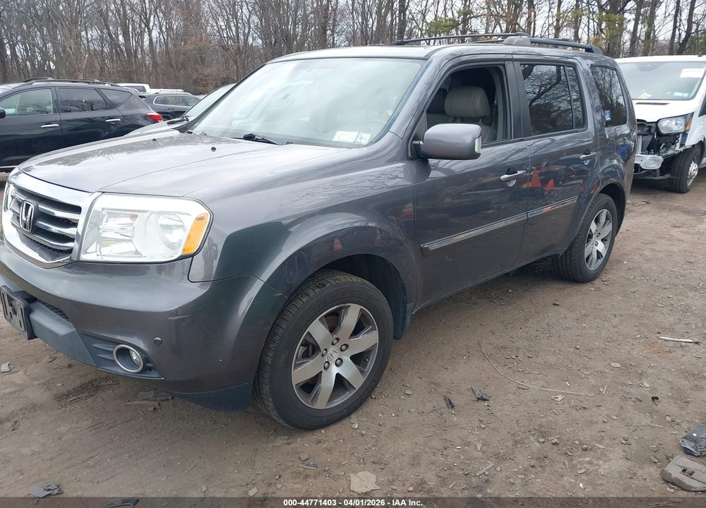 2015 HONDA PILOT TOURING VIN: 5FNYF4H95FB036966