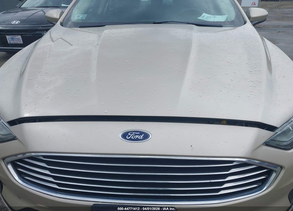 2019 FORD FUSION HYBRID SE VIN: 3FA6P0LU4KR258129