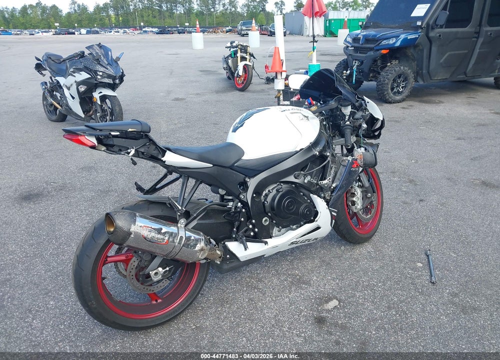 2025 SUZUKI GSX-R600 VIN: JS1GN7FAXS7100197