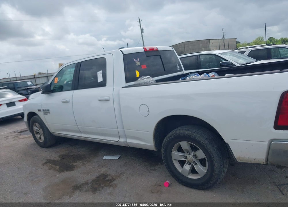 2019 RAM 1500 CLASSIC SLT  4X2 6'4 BOX VIN: 1C6RR6TT6KS686730