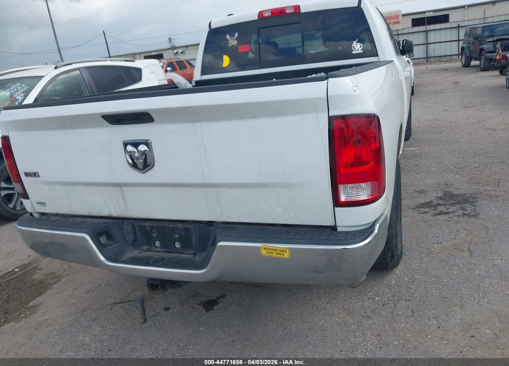 2019 RAM 1500 CLASSIC SLT  4X2 6'4 BOX VIN: 1C6RR6TT6KS686730