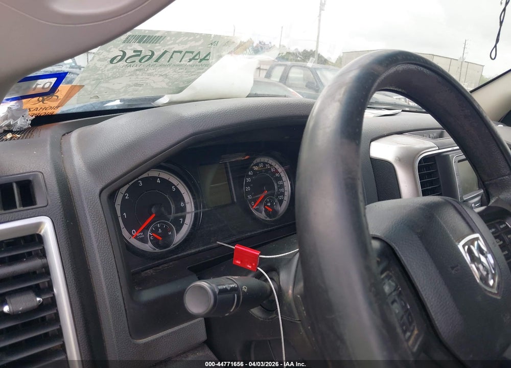 2019 RAM 1500 CLASSIC SLT  4X2 6'4 BOX VIN: 1C6RR6TT6KS686730