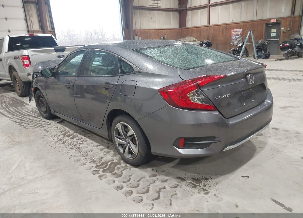 2019 HONDA CIVIC LX VIN: 2HGFC2F68KH574130
