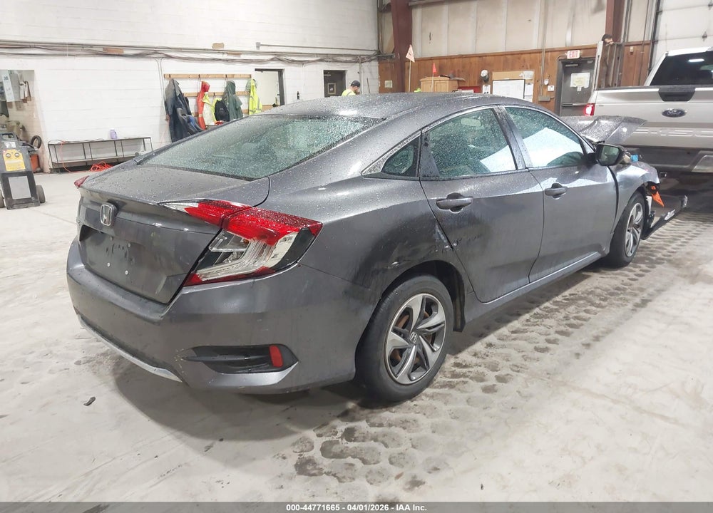 2019 HONDA CIVIC LX VIN: 2HGFC2F68KH574130