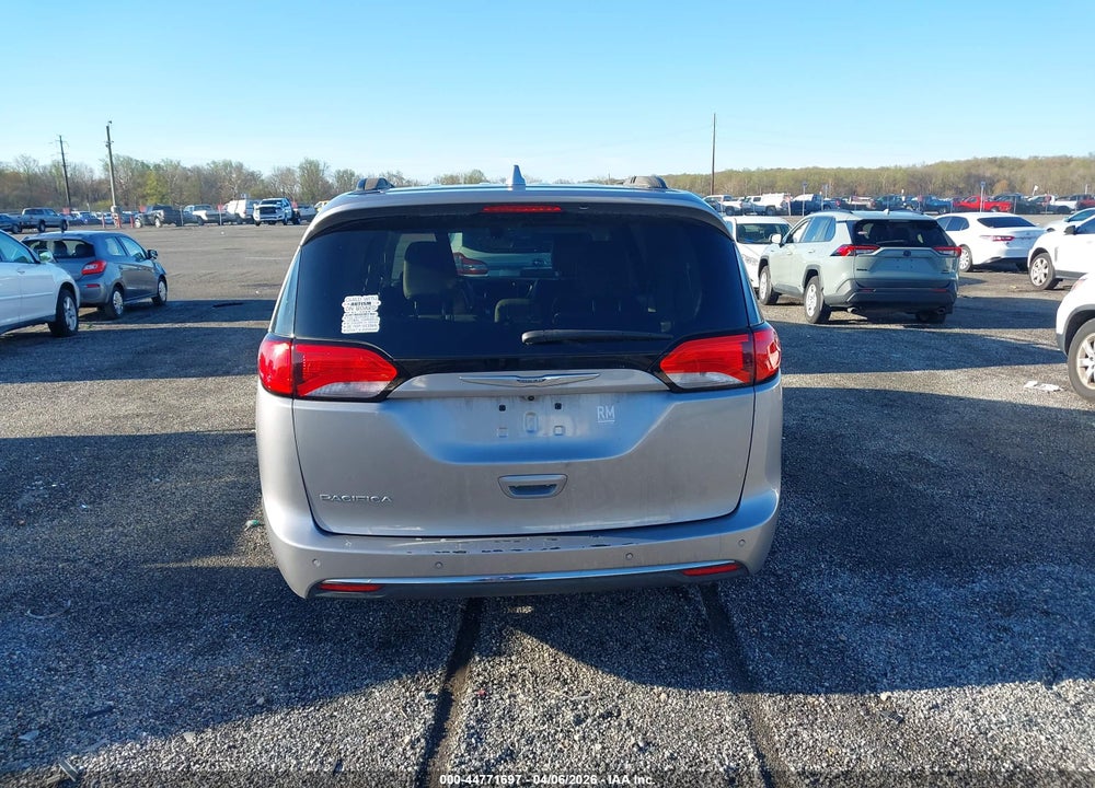 2017 CHRYSLER PACIFICA TOURING-L VIN: 2C4RC1BG2HR515548