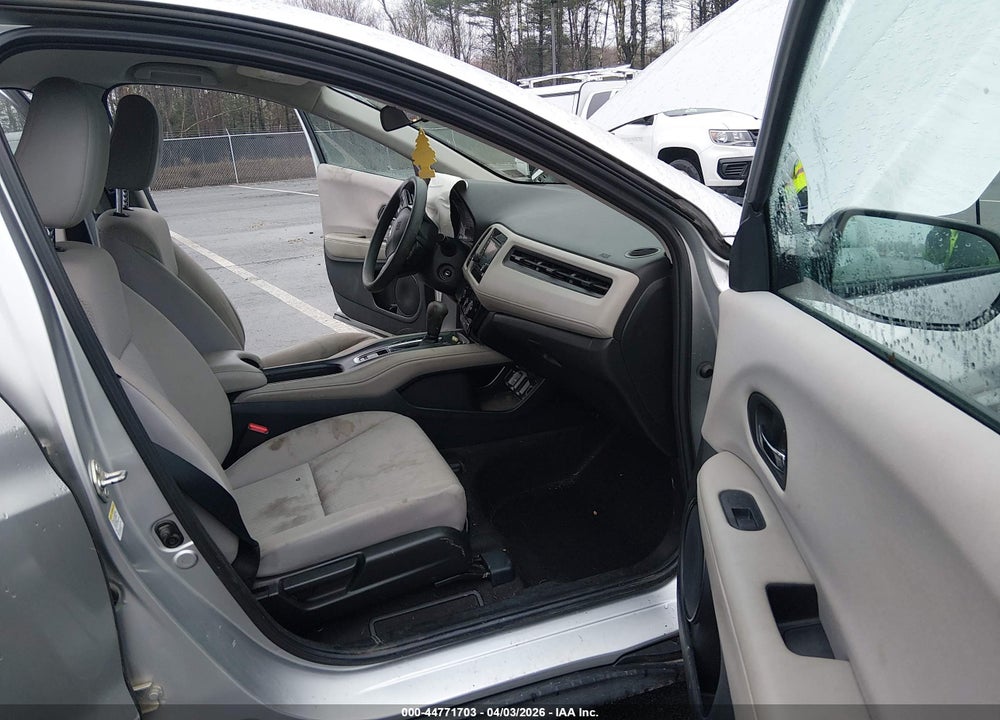 2016 HONDA HR-V LX VIN: 3CZRU5H33GM730929