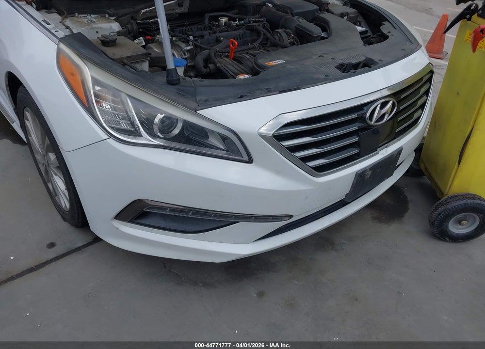 2015 HYUNDAI SONATA LIMITED VIN: 5NPE34AF0FH107648