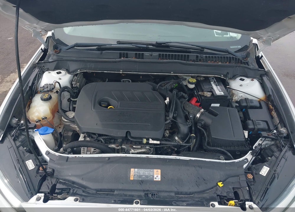 2015 FORD FUSION SE VIN: 3FA6P0HD5FR232346