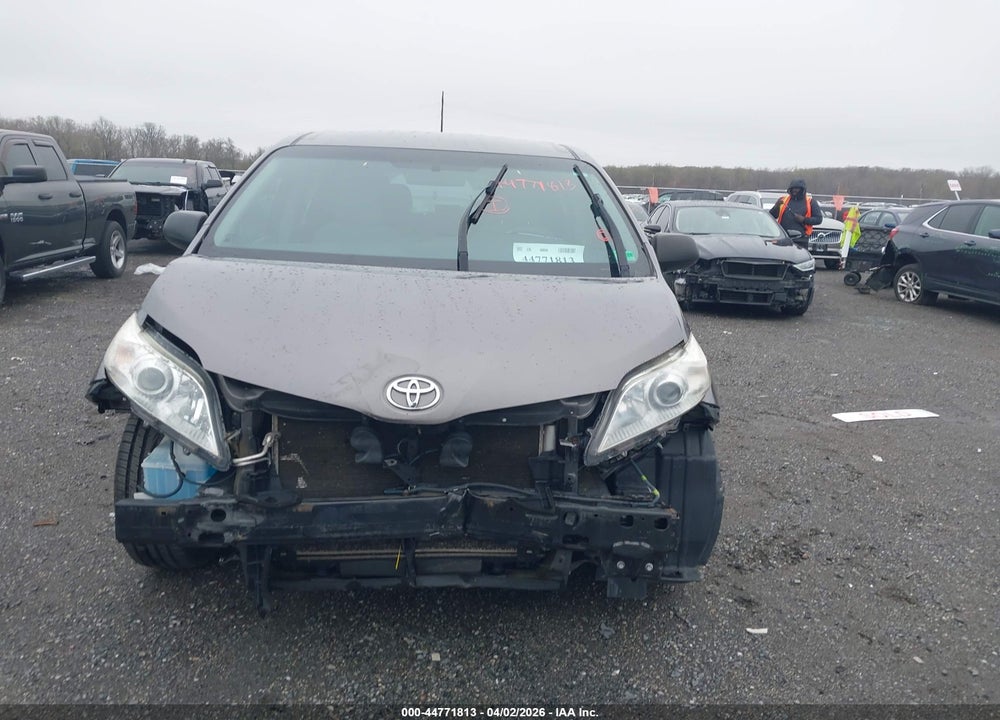 2017 TOYOTA SIENNA L 7 PASSENGER VIN: 5TDZZ3DC8HS797044