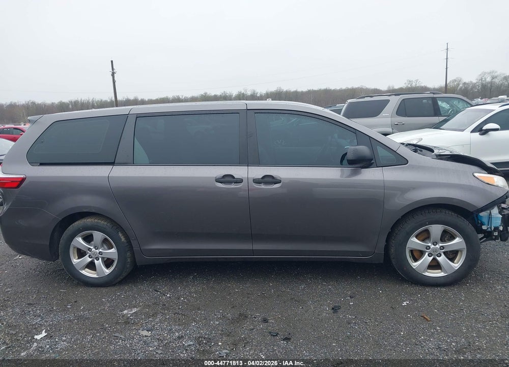2017 TOYOTA SIENNA L 7 PASSENGER VIN: 5TDZZ3DC8HS797044