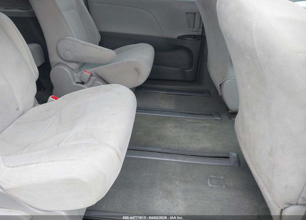 2017 TOYOTA SIENNA L 7 PASSENGER VIN: 5TDZZ3DC8HS797044