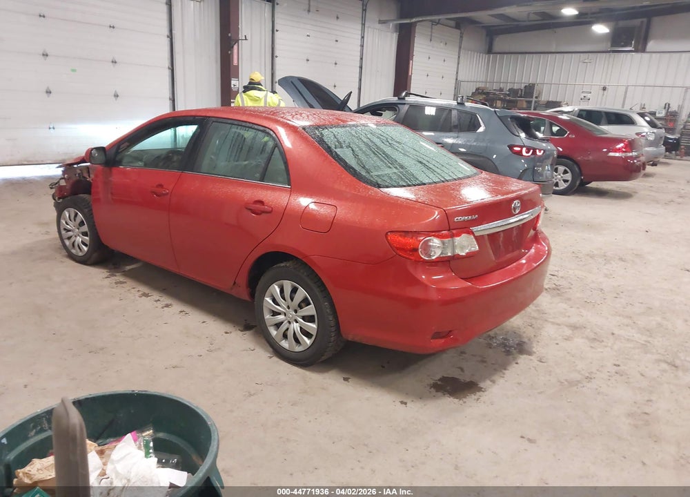 2013 TOYOTA COROLLA LE VIN: 2T1BU4EE7DC943748