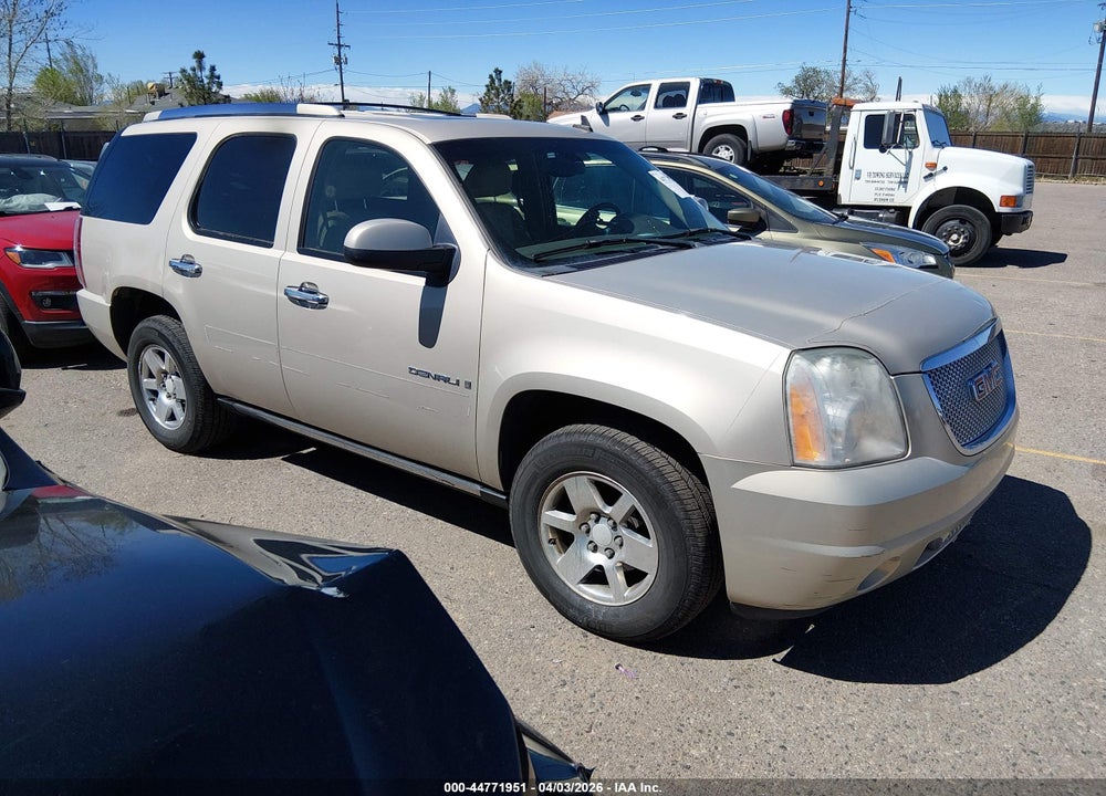 2007 GMC YUKON DENALI VIN: 1GKFK63877J380763