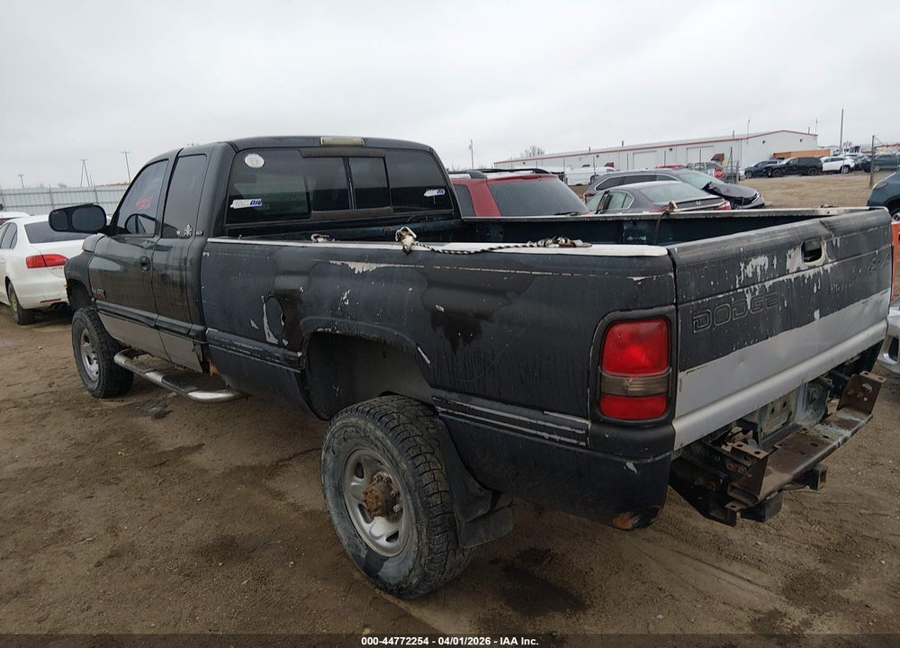 1999 DODGE RAM 2500 ST VIN: 1B7KF2368XJ627553