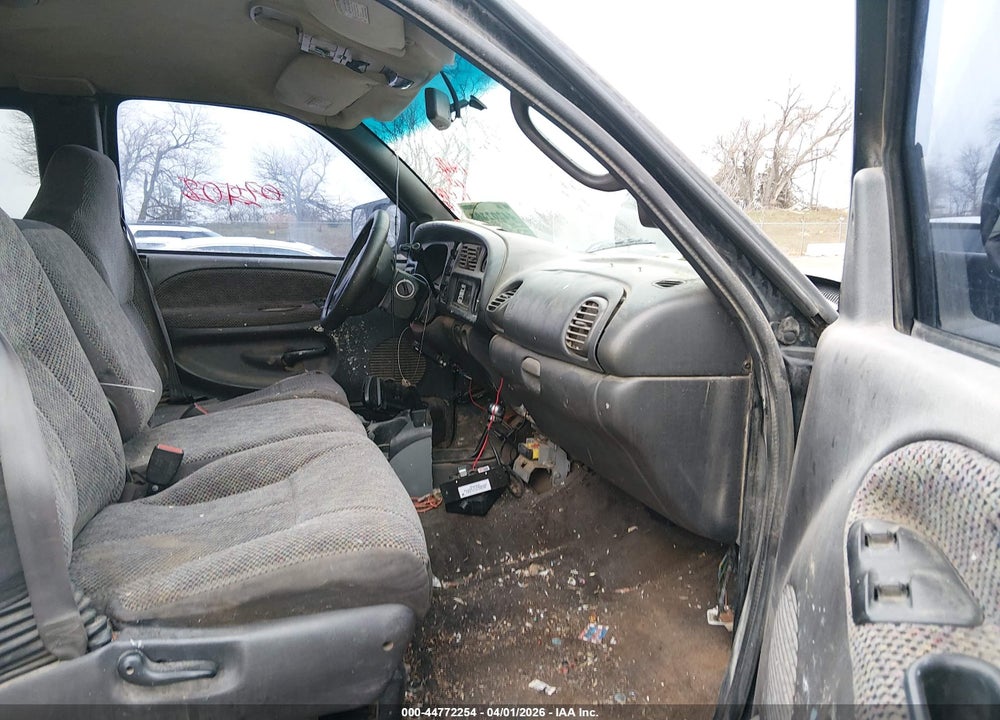 1999 DODGE RAM 2500 ST VIN: 1B7KF2368XJ627553