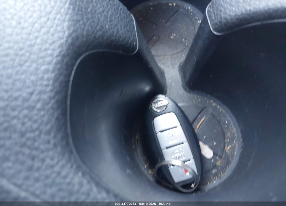 2016 NISSAN ROGUE SV VIN: 5N1AT2MV6GC842813