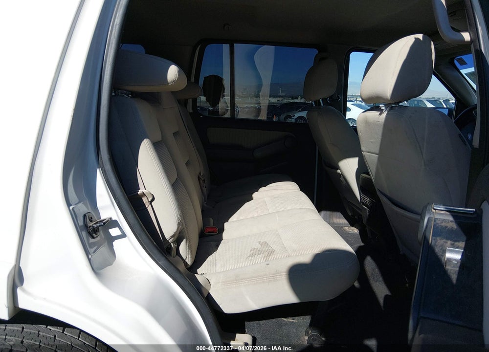 2008 FORD EXPLORER XLT VIN: 1FMEU63E28UB24114