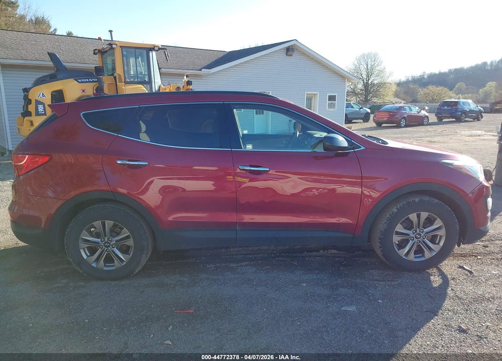 2016 HYUNDAI SANTA FE SPORT 2.4L VIN: 5XYZUDLB4GG379878