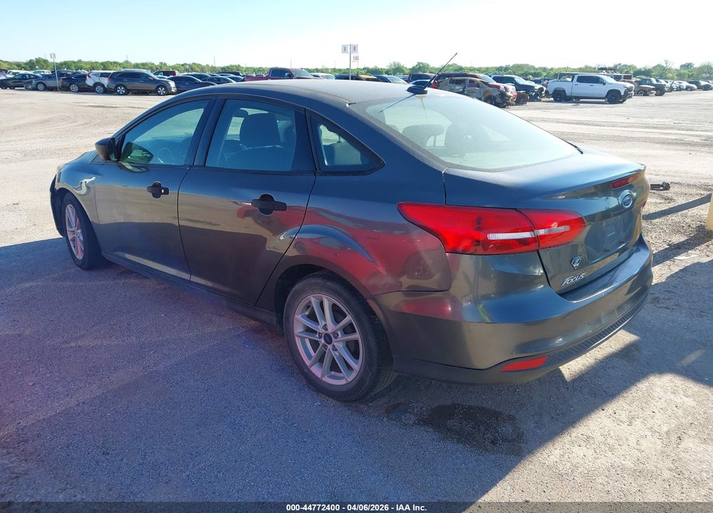 2018 FORD FOCUS S VIN: 1FADP3E25JL269822