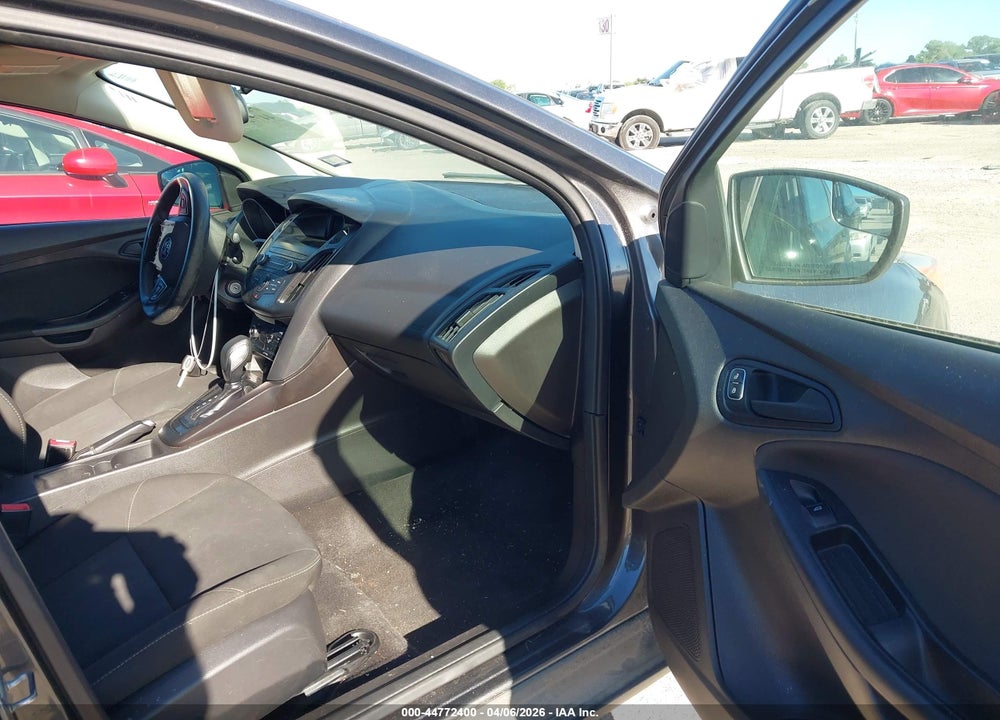 2018 FORD FOCUS S VIN: 1FADP3E25JL269822
