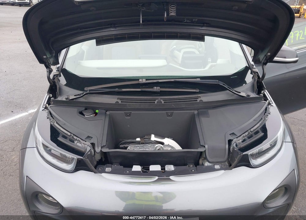 2016 BMW I3 BASE W/RANGE EXTENDER VIN: WBY1Z4C51GV508675