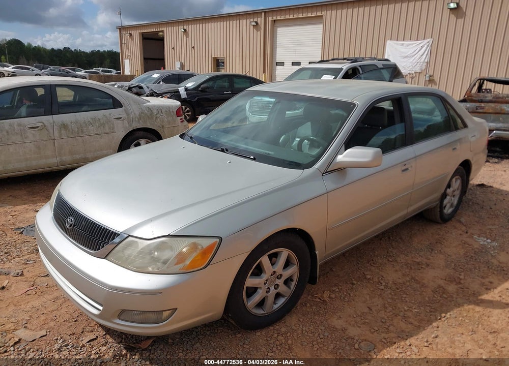 2000 TOYOTA AVALON XLS VIN: 4T1BF28BXYU089200