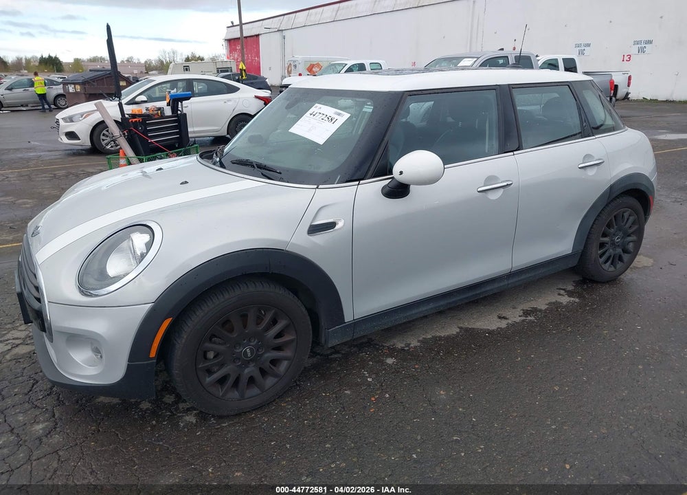 2016 MINI HARDTOP COOPER VIN: WMWXU1C52G2D10620