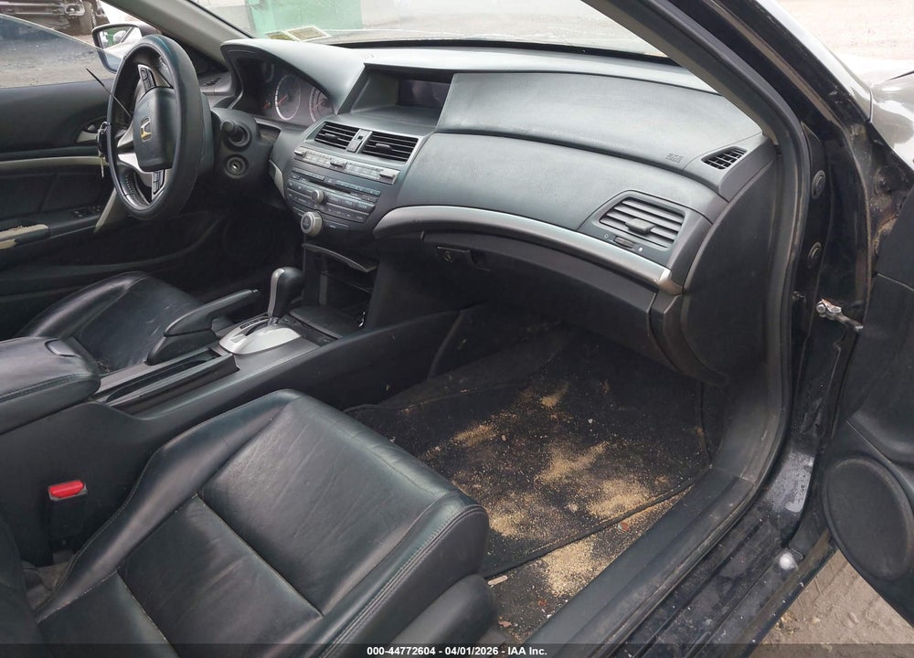 2010 HONDA ACCORD 2.4 EX-L VIN: 1HGCS1B85AA001559
