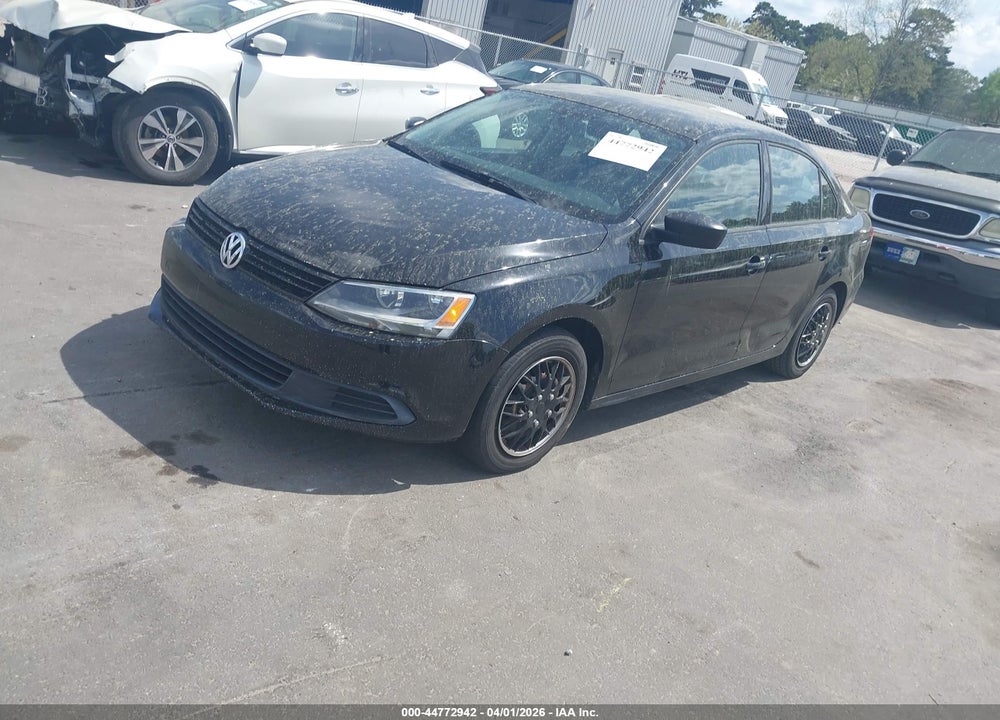 2014 VOLKSWAGEN JETTA 2.0L S VIN: 3VW2K7AJ0EM438411