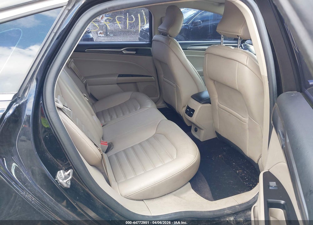 2017 FORD FUSION SE VIN: 3FA6P0HD9HR166600