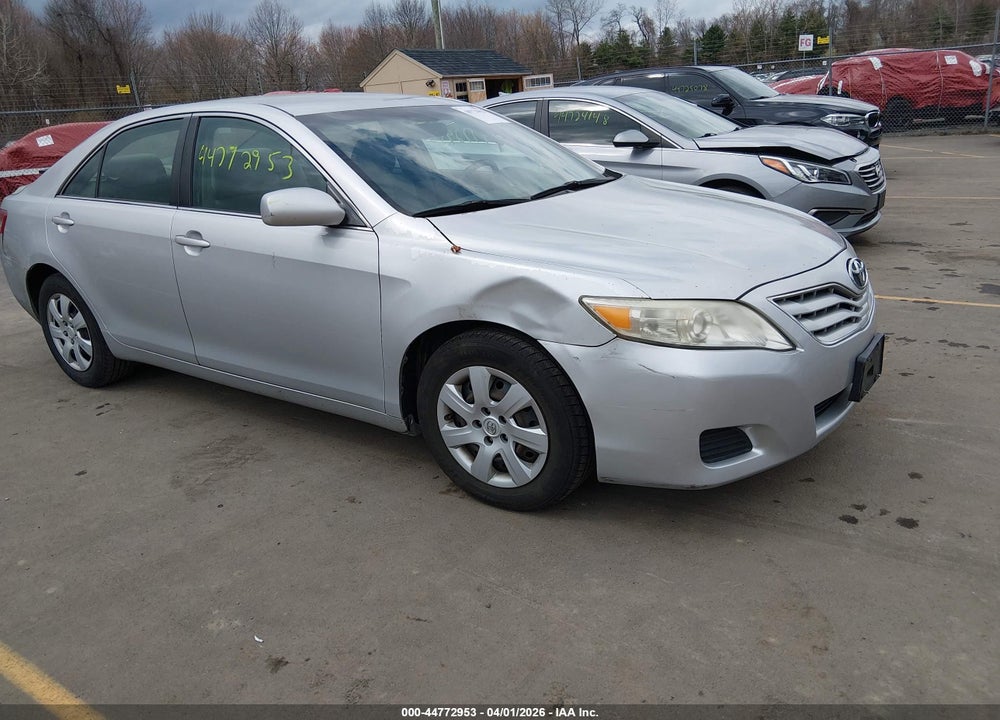 2011 TOYOTA CAMRY LE VIN: 4T1BF3EK4BU183946