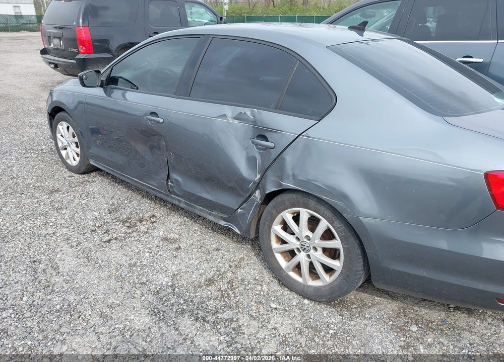 2015 VOLKSWAGEN JETTA 1.8T SE VIN: 3VWD17AJ0FM262683