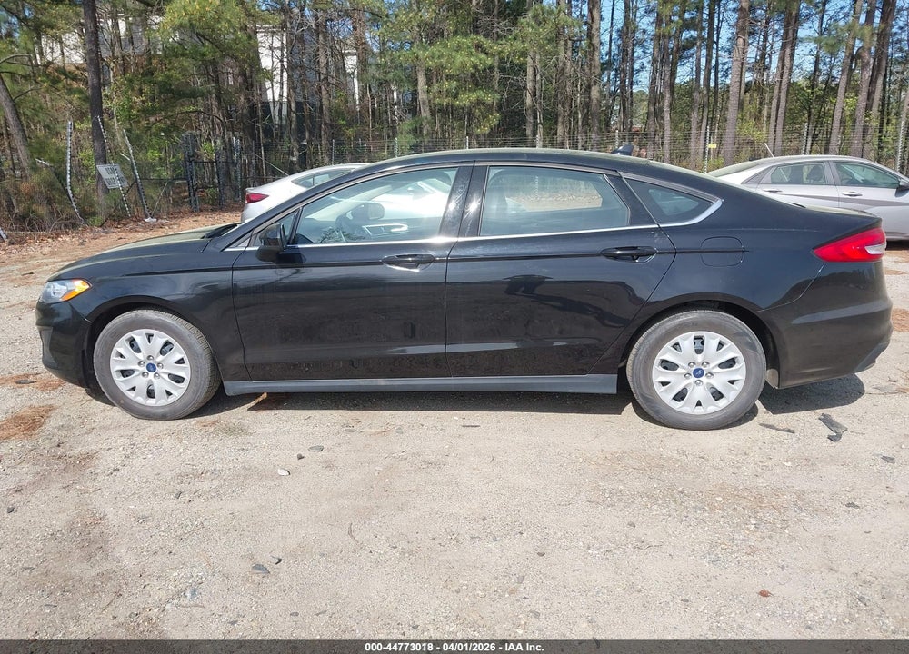 2020 FORD FUSION S VIN: 3FA6P0G73LR264140