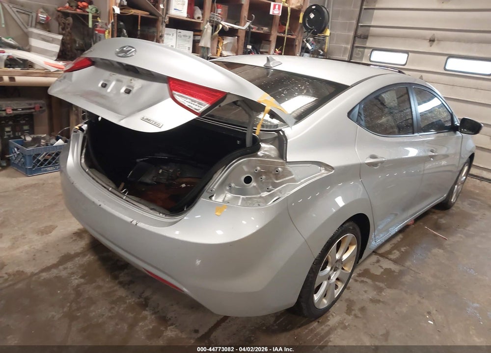 2013 HYUNDAI ELANTRA LIMITED VIN: 5NPDH4AE4DH260227
