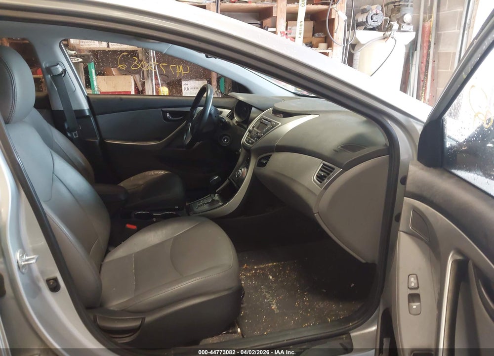 2013 HYUNDAI ELANTRA LIMITED VIN: 5NPDH4AE4DH260227