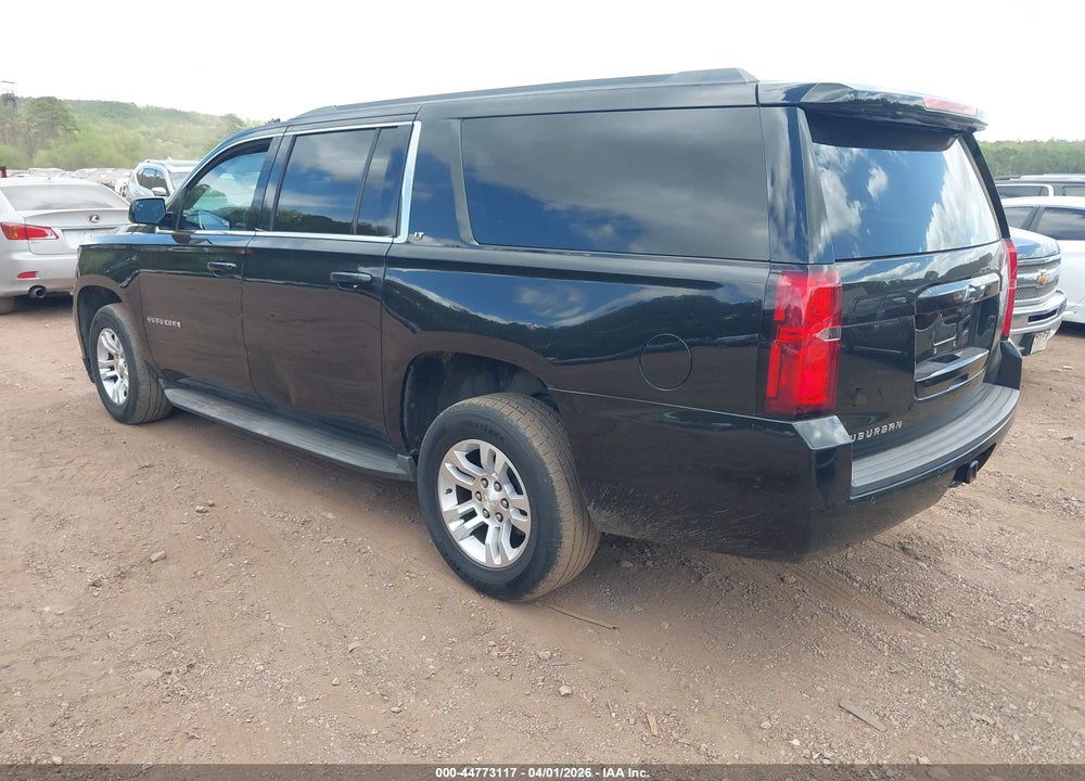 2015 CHEVROLET SUBURBAN 1500 LT VIN: 1GNSCJKC0FR539372