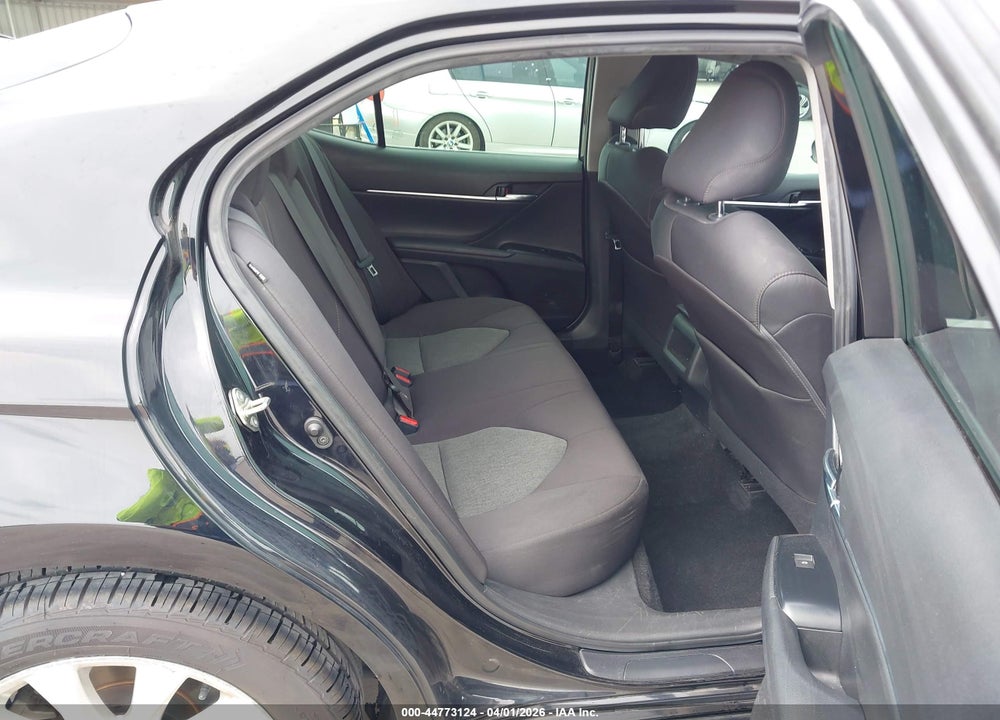 2020 TOYOTA CAMRY LE VIN: 4T1C11AK3LU895041