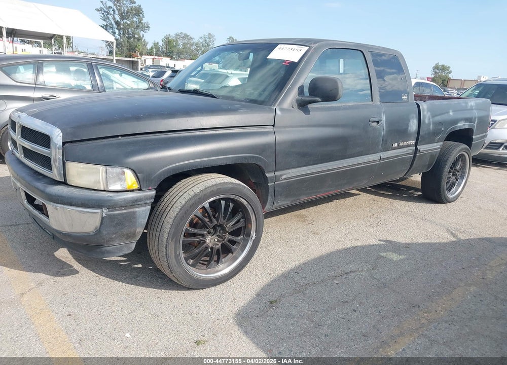 1999 DODGE RAM 1500 ST VIN: 3B7HC12Y2XG144402