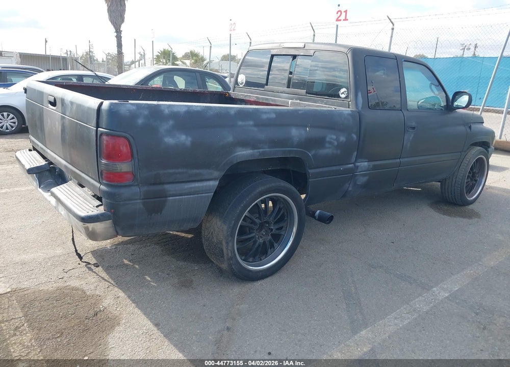 1999 DODGE RAM 1500 ST VIN: 3B7HC12Y2XG144402