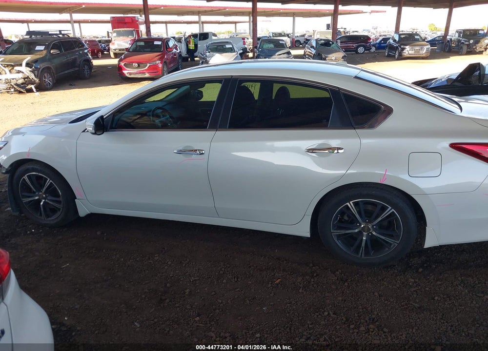 2017 NISSAN ALTIMA 2.5 SL VIN: 1N4AL3APXHC267042