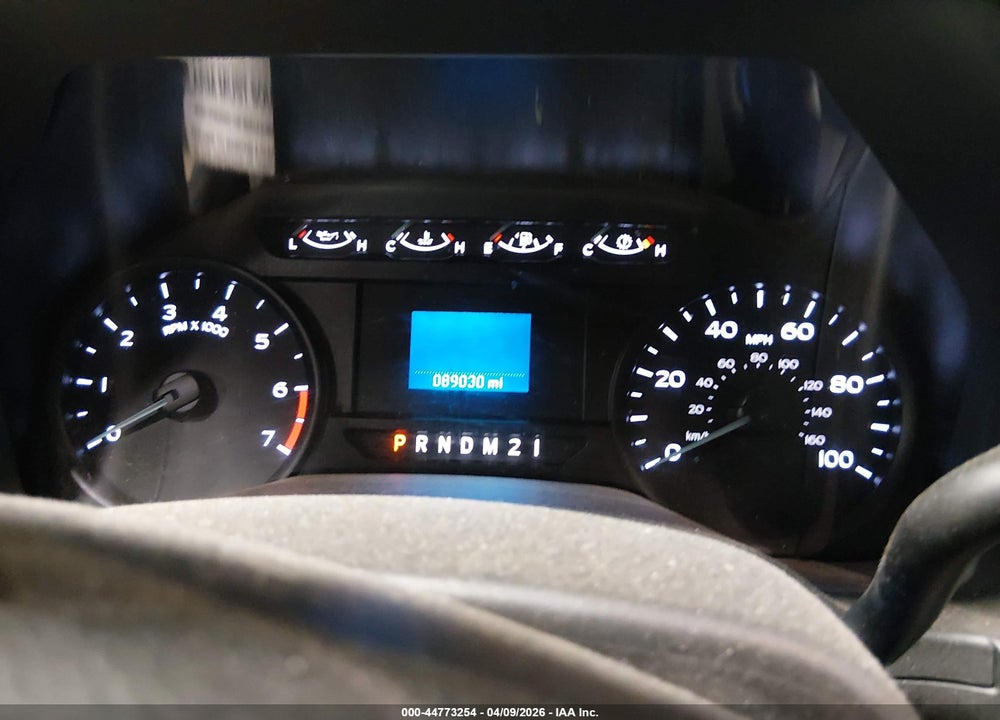 2019 FORD F-350 CHASSIS XL VIN: 1FD8X3F65KEG57101