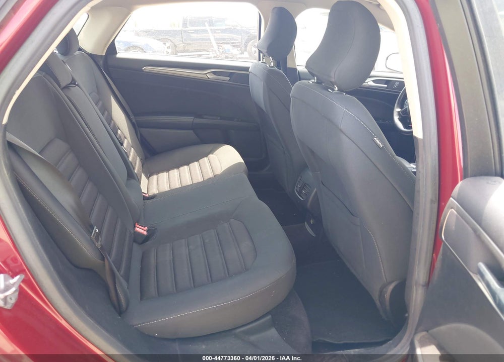 2017 FORD FUSION SE VIN: 3FA6P0HDXHR257861