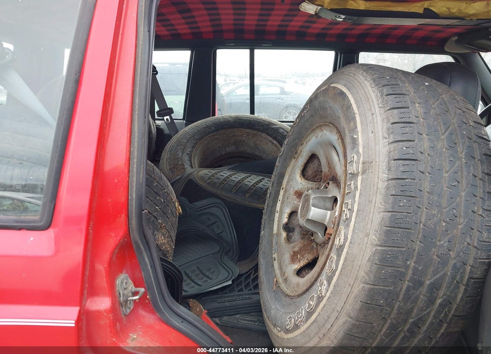 1999 JEEP CHEROKEE CLASSIC/SPORT VIN: 1J4FF68S6XL549433